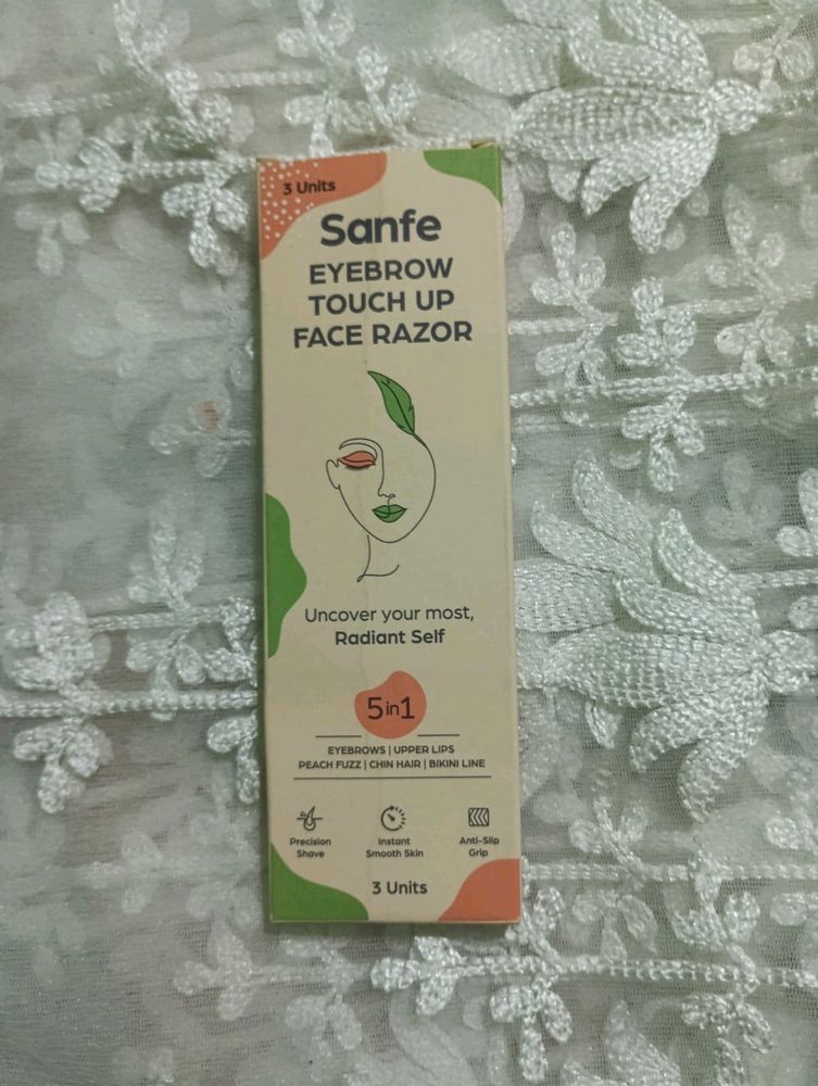 Sanfe Eyebrow Razor