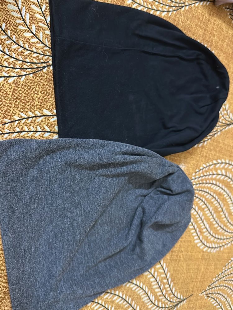 Beanies black And Grey Great Condition