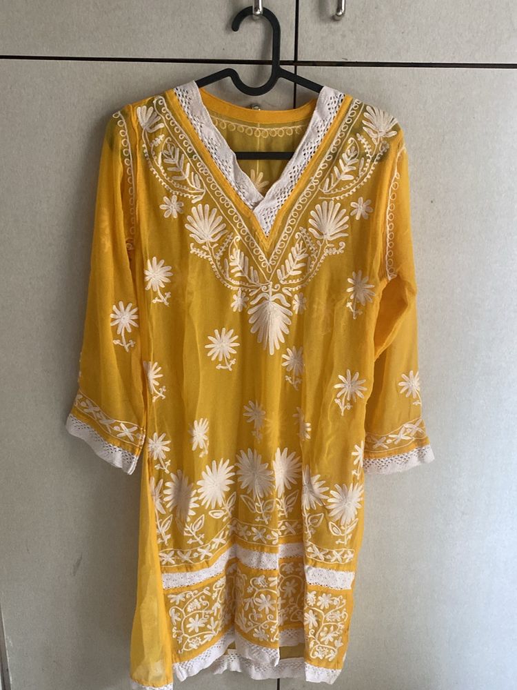 Transparent Yellow Kurtha