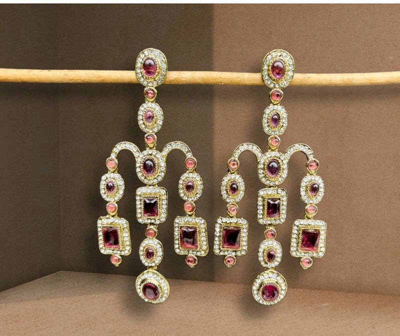 Radhika New Trendy Earring