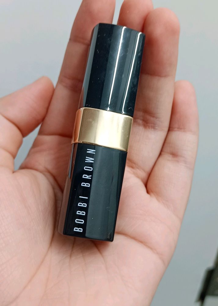 BOBBI BROWN Lipstick In Raisin .