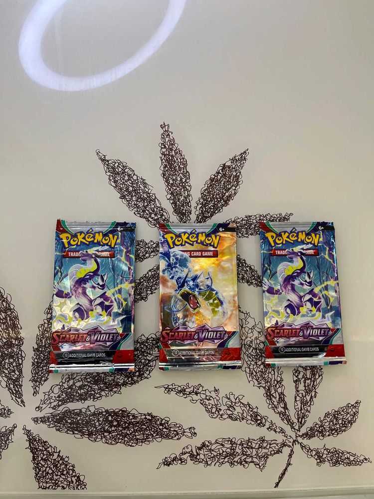 Pack 3 Scarlet & Violet Booster Packs!