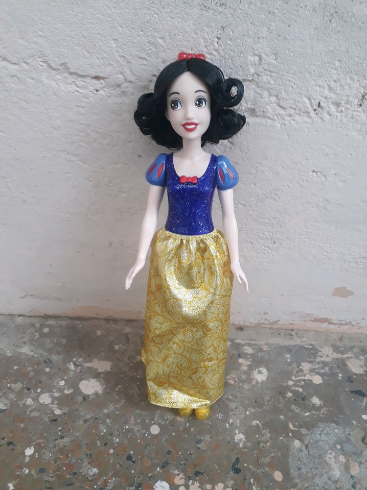 Barbie Doll - Snow White Disney Princess