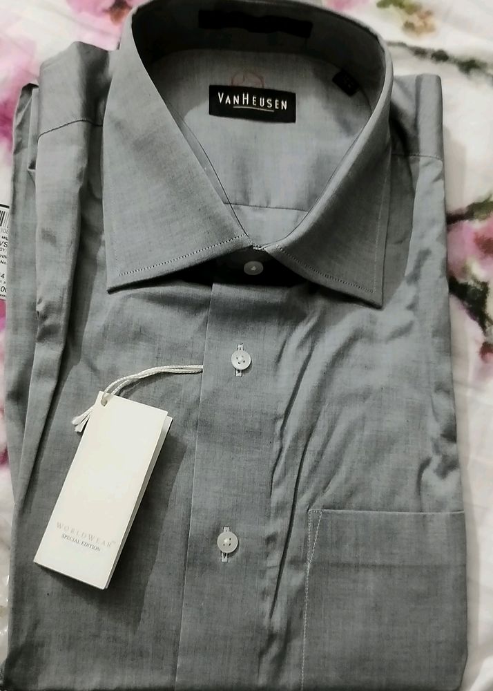 Van Heusen Semi Formal Shirt For gents