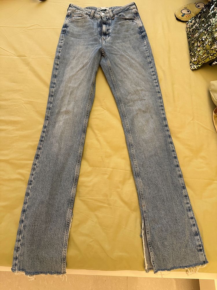 Zara Jeans