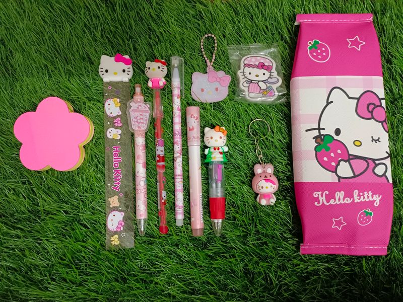 Hello Kitty Stationery Hamper