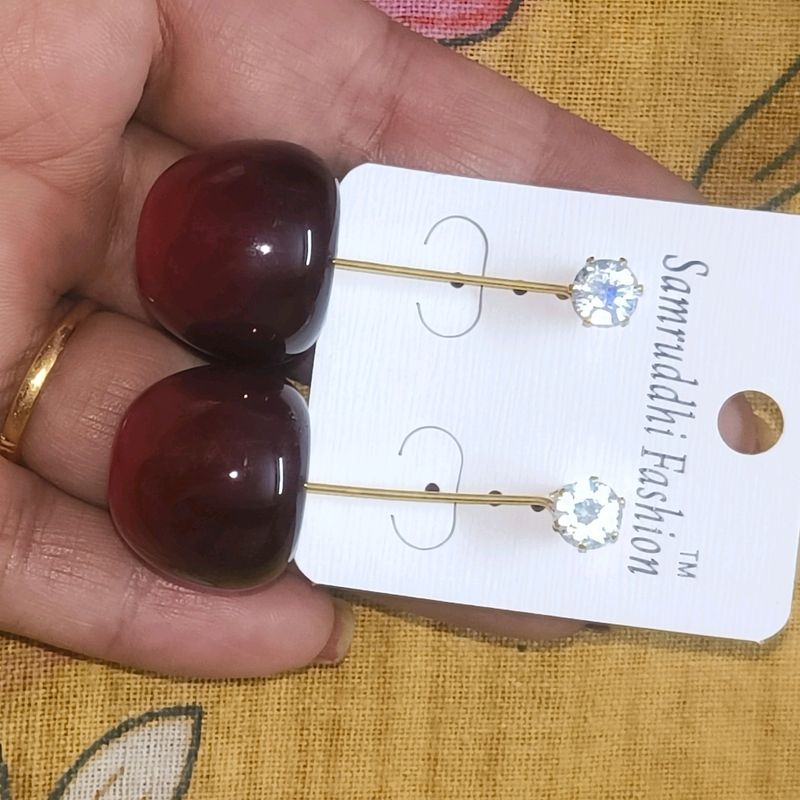 Cherry Earing Two In One