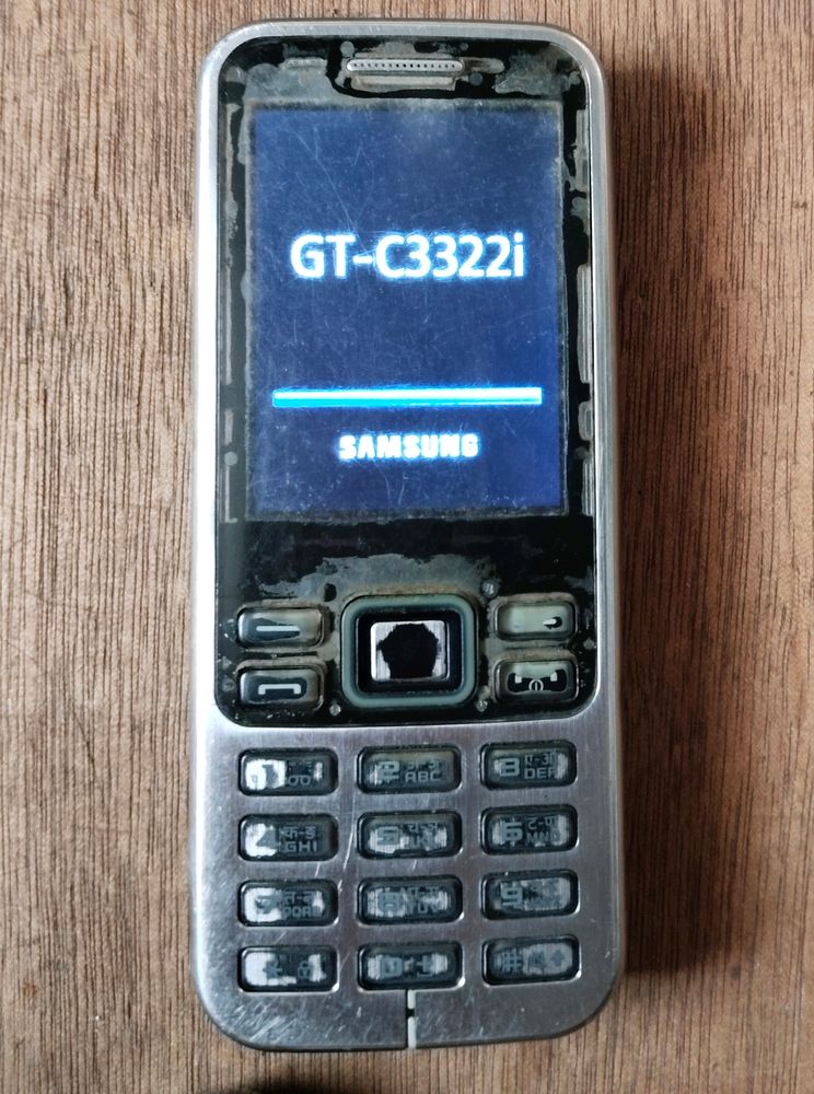 Samsung C 2233i Phone Warking God