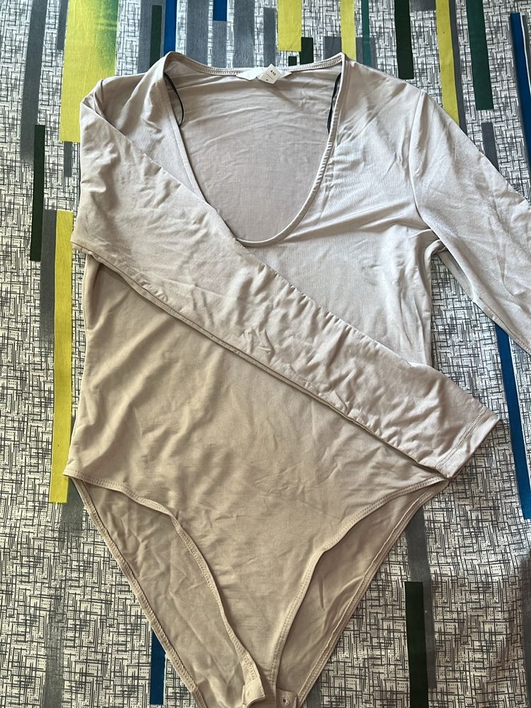 H&M Nude Pink Shimmery Bodysuit