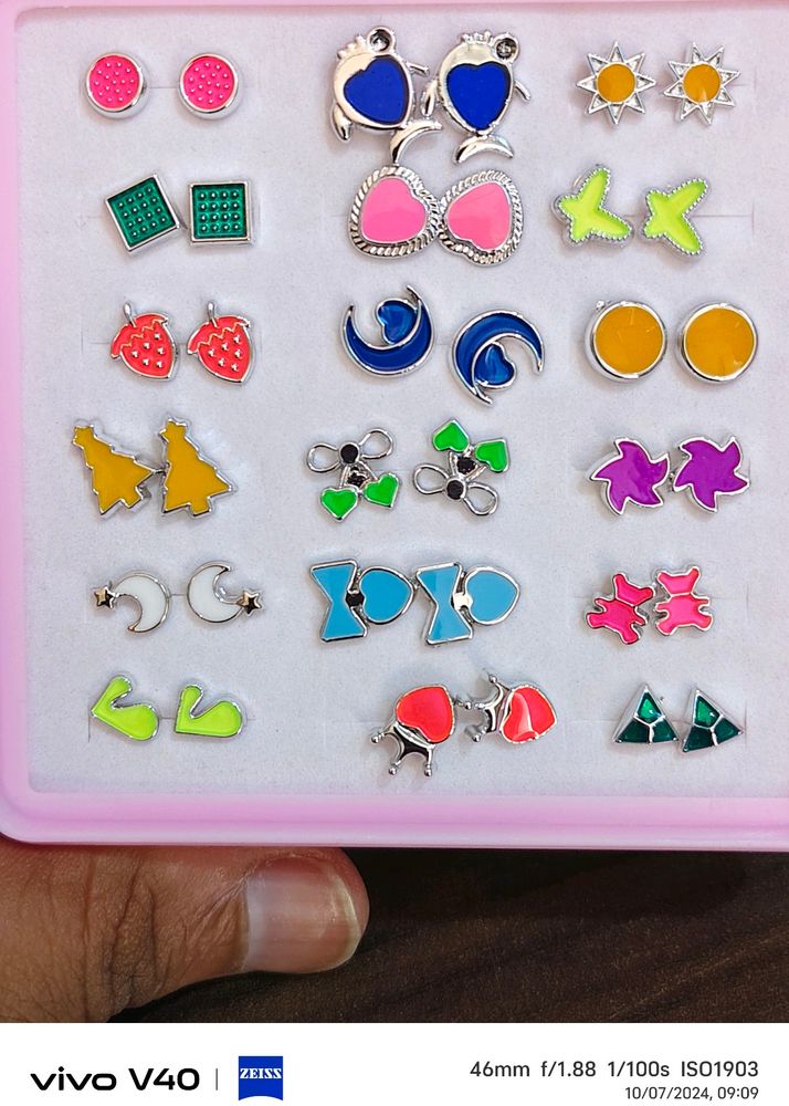 Baby Plastic Earring 😺😍