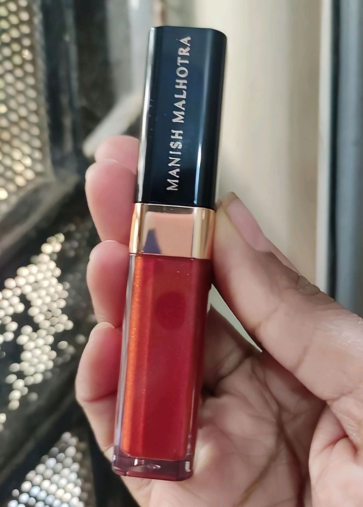 Manish Malhotra Hi - Shine Lipgloss - Rivising Red