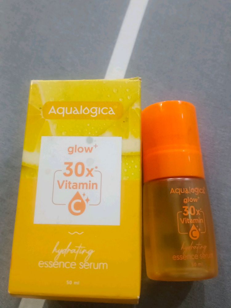 Aqualogica essence serum