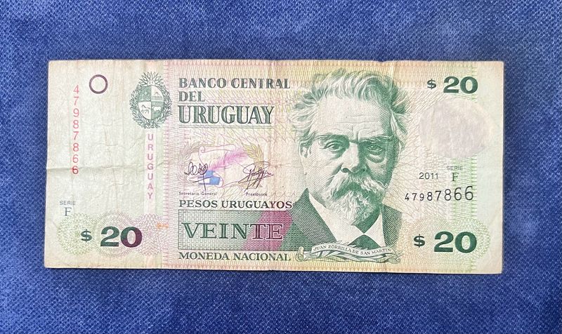 Sale .20 Pesos Uruguay .. 786