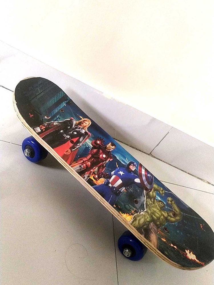 Amazing Avengers Roller Skate