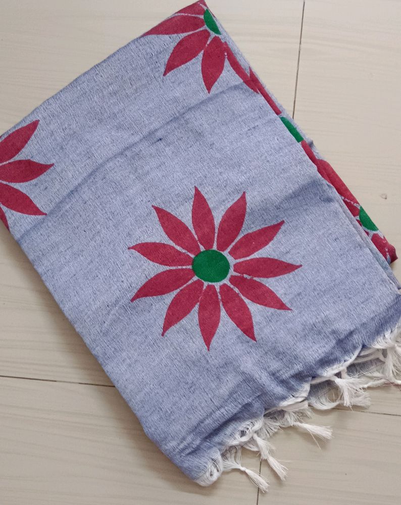 Floral Print Sunflower Saree (Grey)