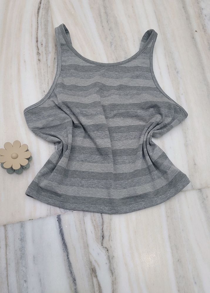 Pinterest Aesthetic Vintage Chic Grey Crop Top