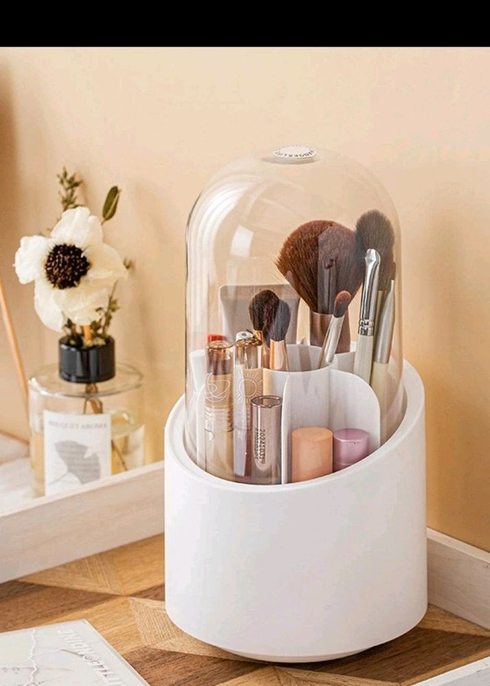 Rotating Makeup Brush Organizer