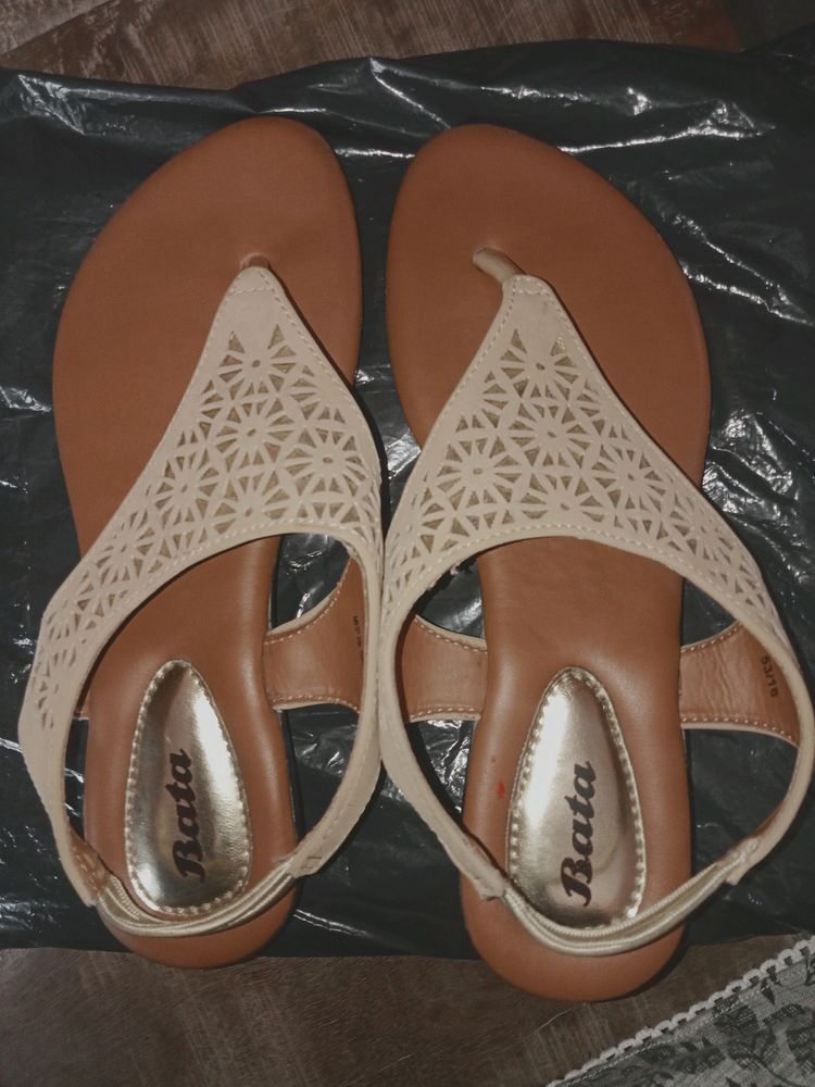 Bata Sandal