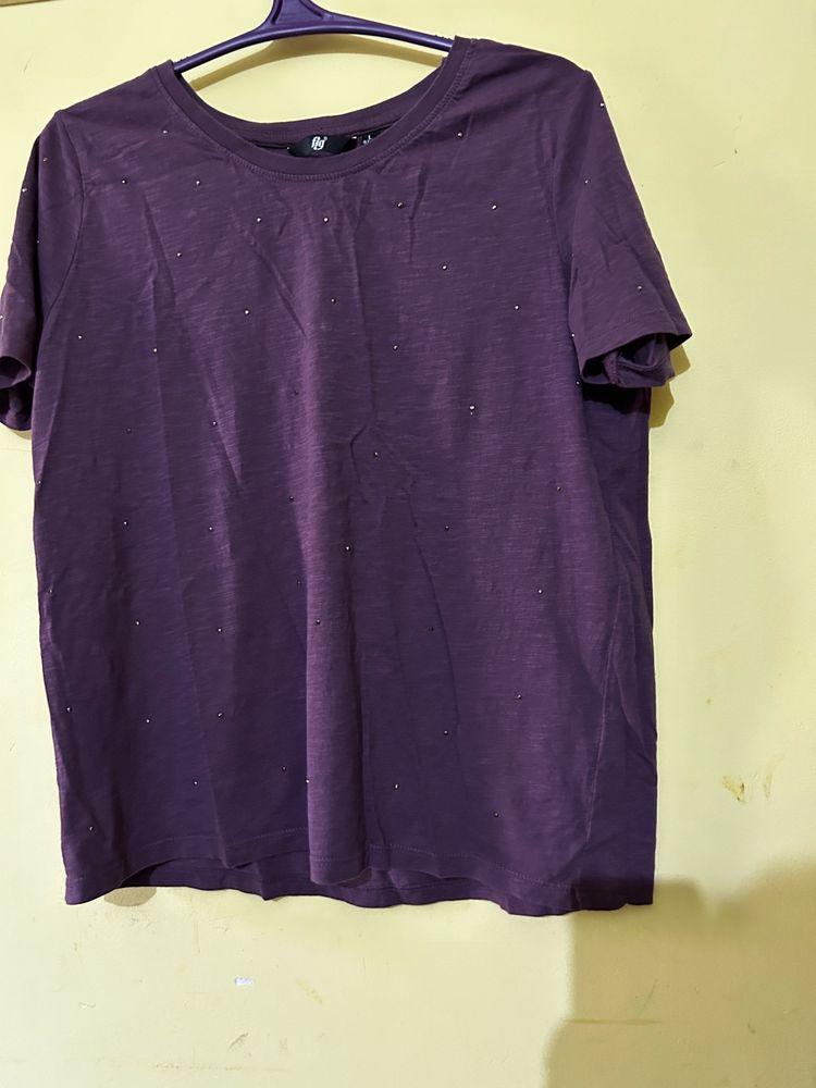 FIG T-shirt Size L