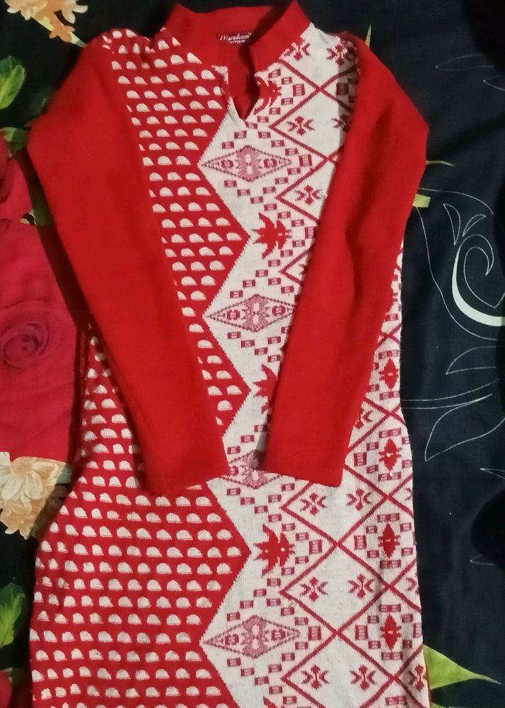 Red Woolen Kurti