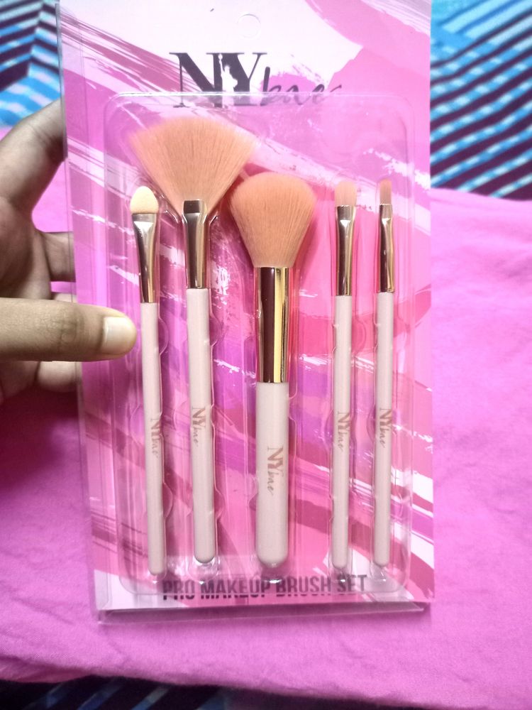 NY Bae Pro Makeup Brush Set Of 5 Bruss