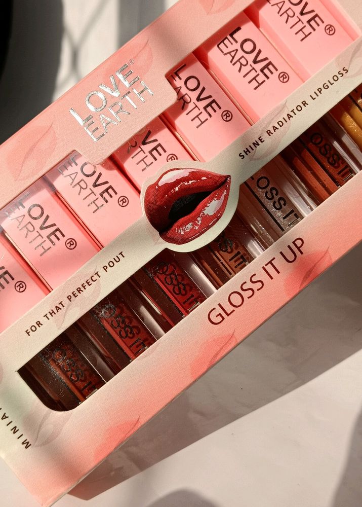 LOVE EARTH GLOSS IT UP LIP GLOSSES