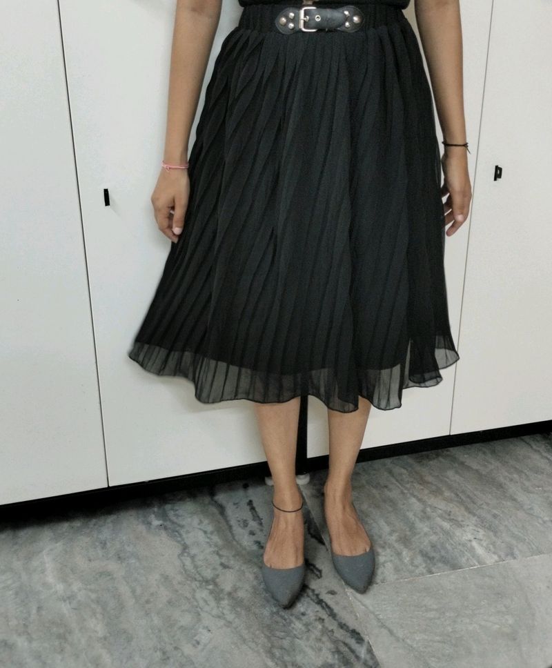 Black Flared Knee Length Skirt