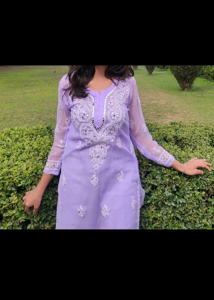 Chikankari kurti