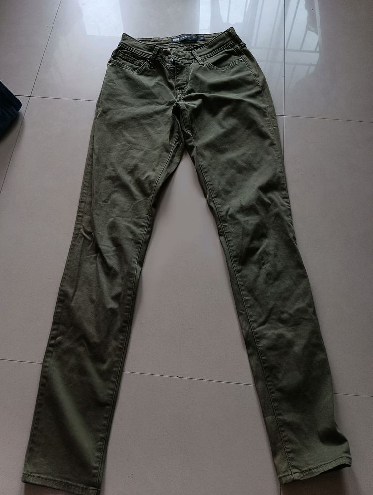 Levis Branded 26in Skinny Fit Olive Green Jean