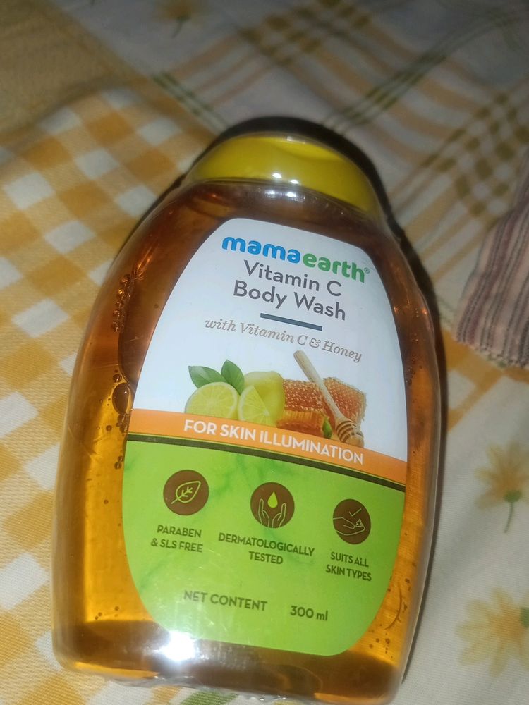 Mamaearth Vitamin C Body Wash with Honey