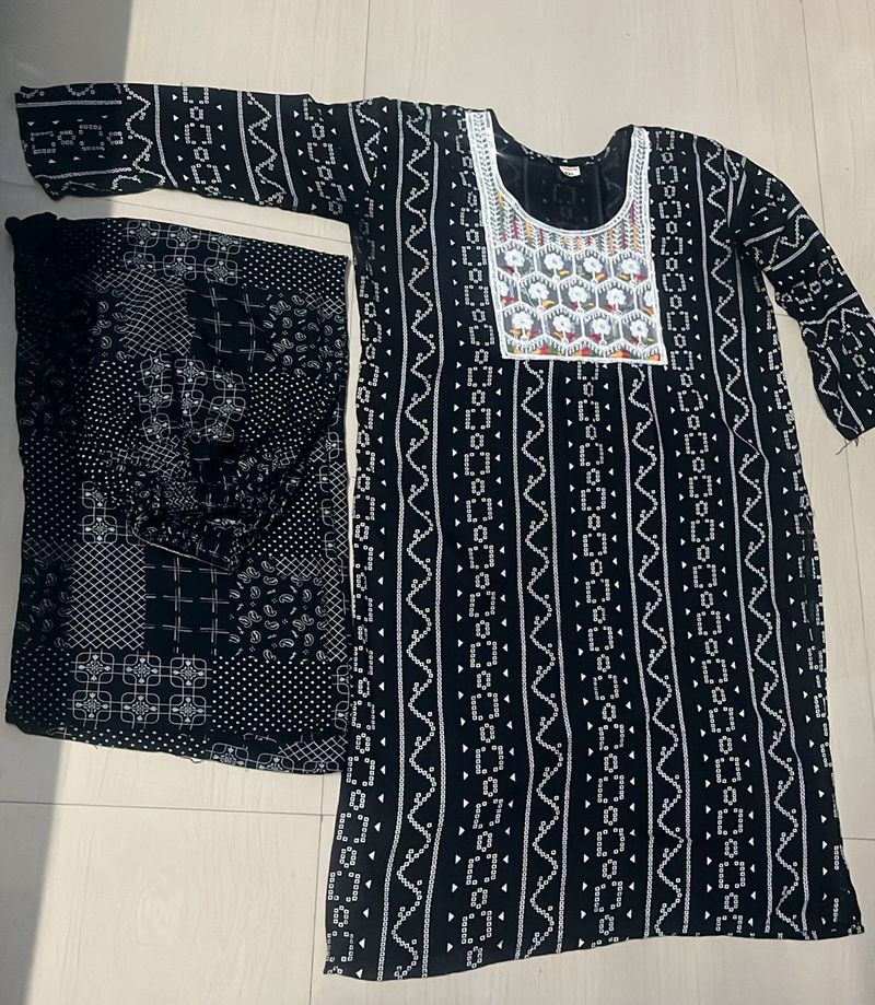 🖤🤍Beautiful Black N White Plazzo Kurti Set🖤🤍