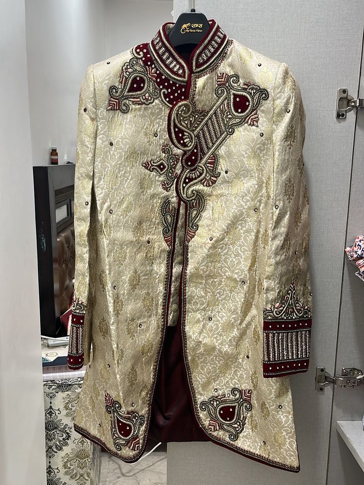 New Shadhi Sherwani 3 Piece Set Size M