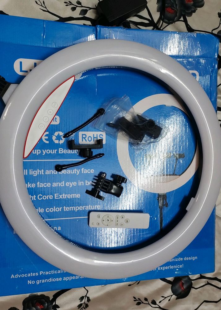 22inch Ring light With Stand ( NEW)