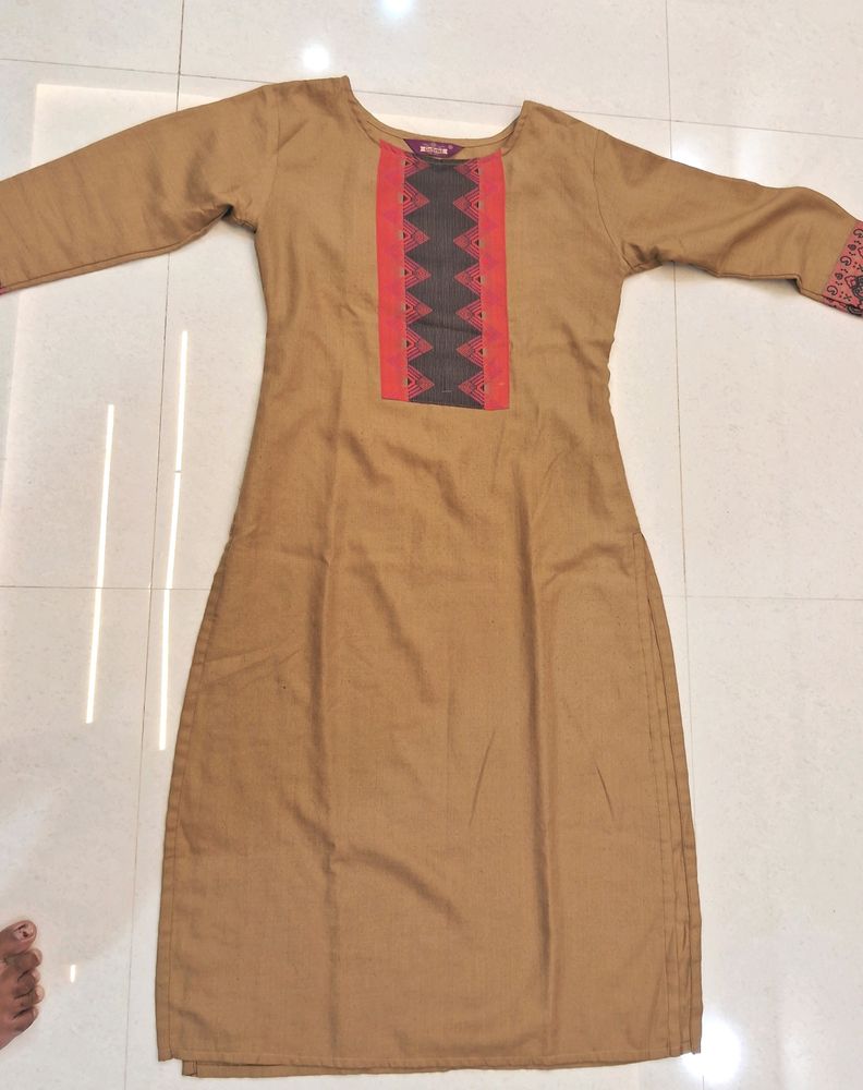 Kurti Brand Go Siriki