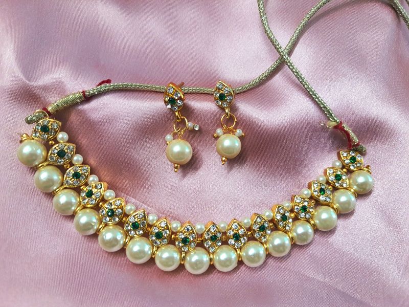 New Pearl & Stone Jewellery Set With Box