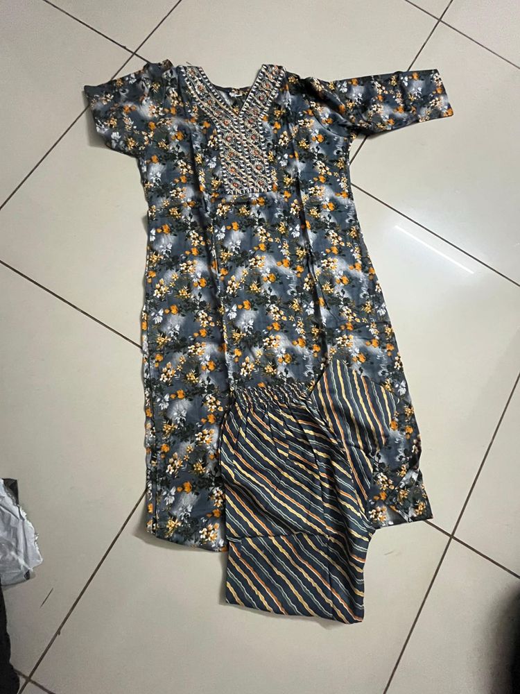 Women Kurti Set