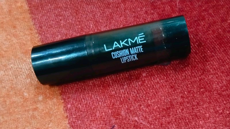 Matte Lipstick Lakme