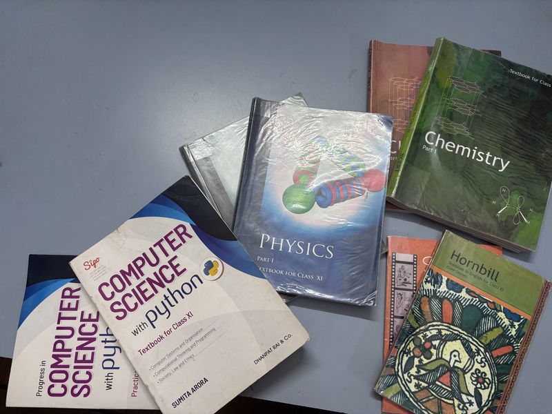 Class XI Cbse SCIENCE  bookset