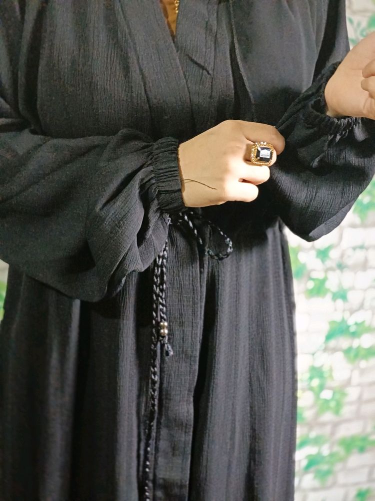 Zoom Very Black Abaya