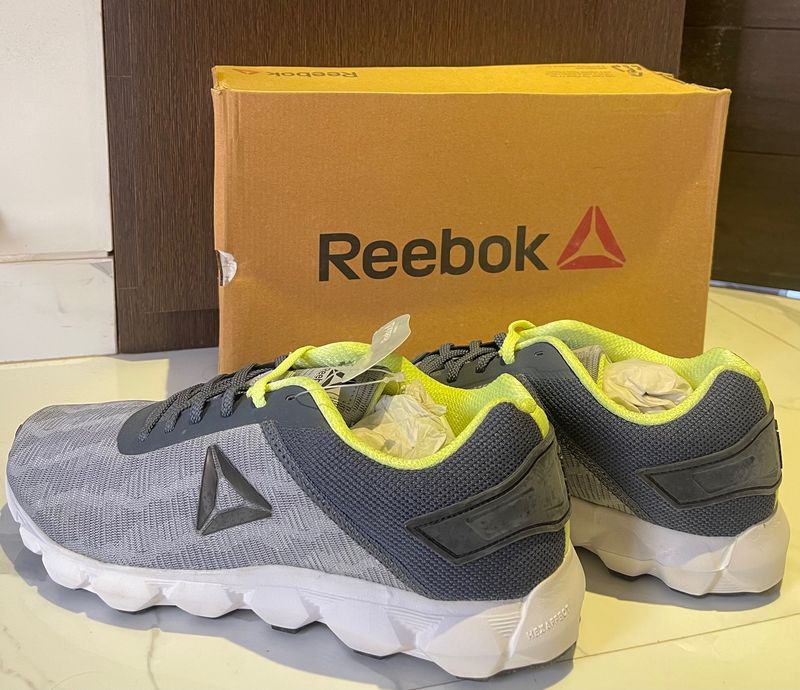 Brand New Reebok Hex Runner LP Shoes