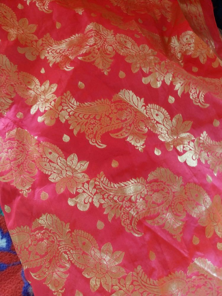 Dark Pink Banarasi Saree