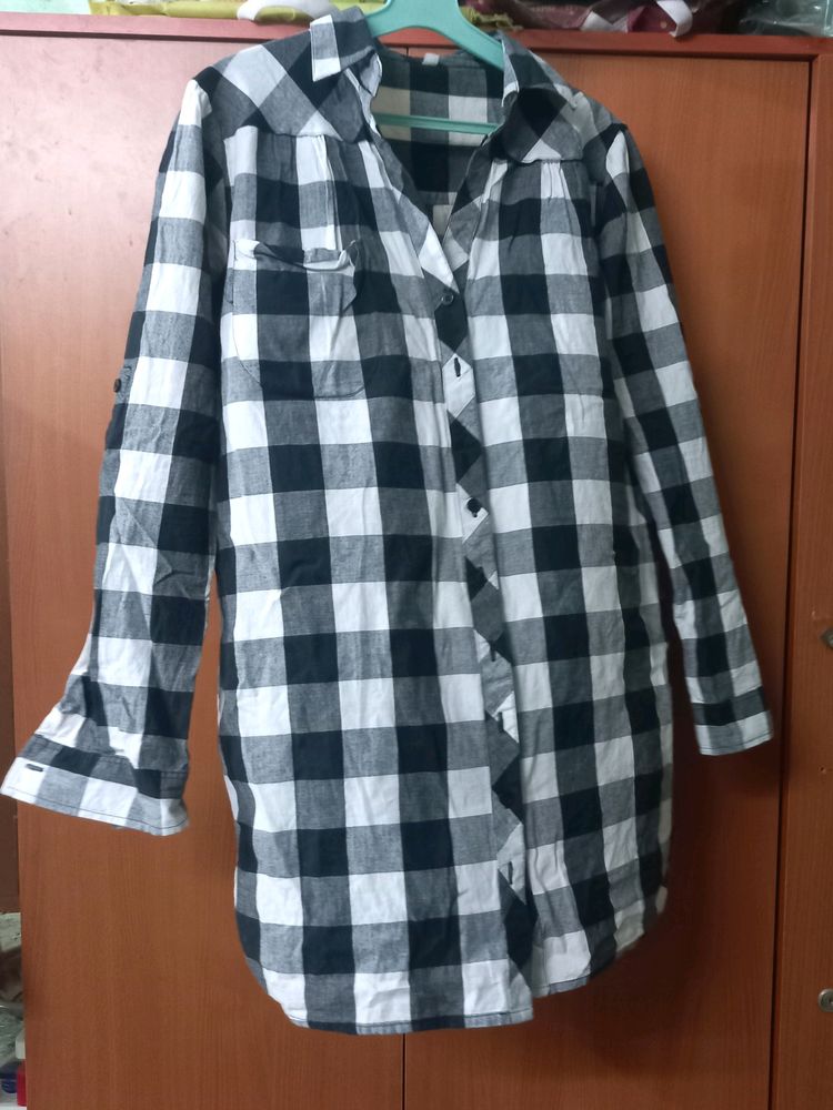 Black&white Checked Shirt (XXL size)