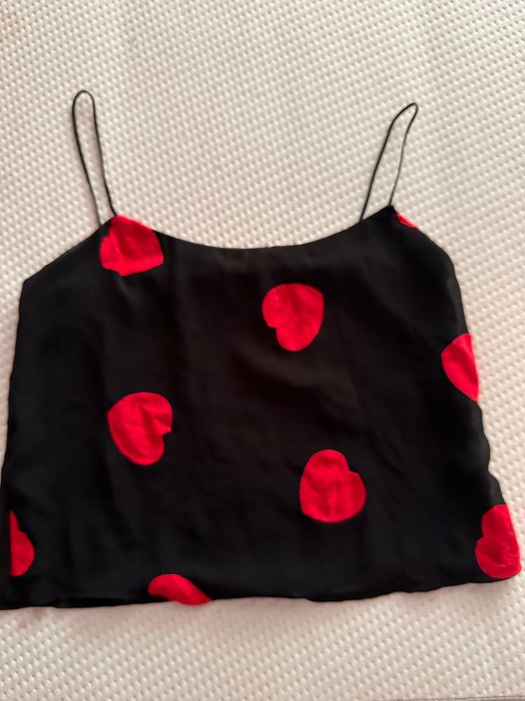 Black Crop Top With Heart Print