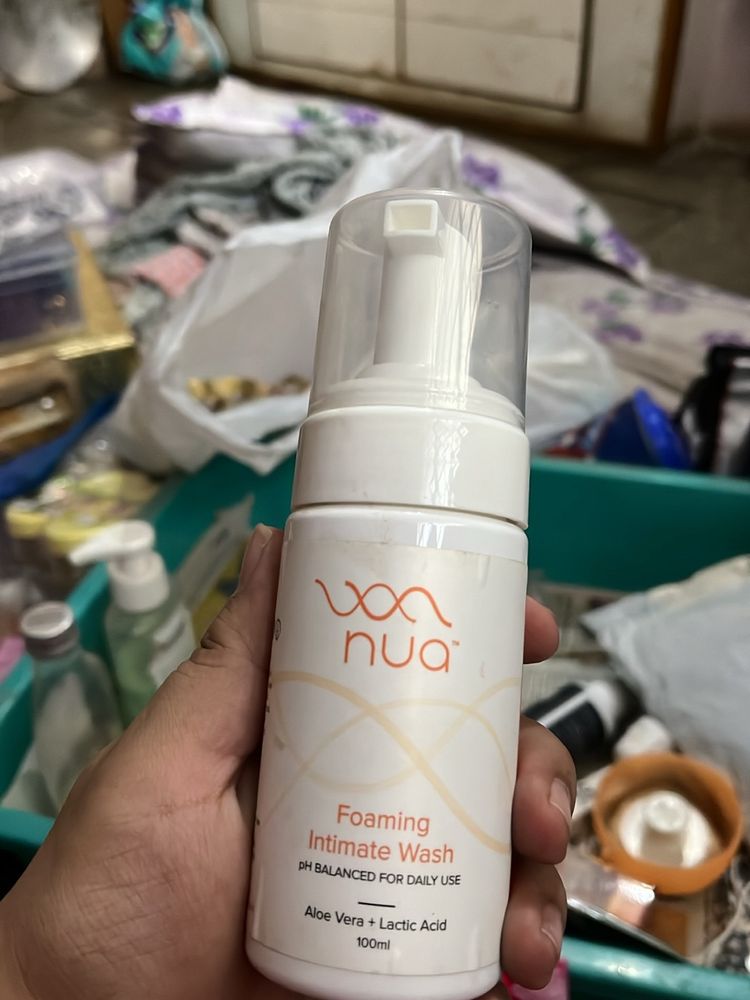 Nua Foaming Intimate Wash