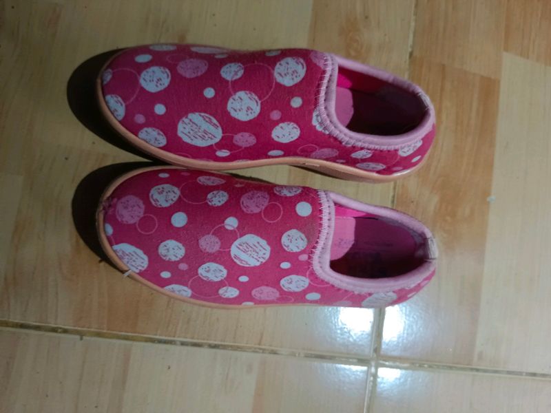 Pink Shoes For 3 To 6 Year Girl