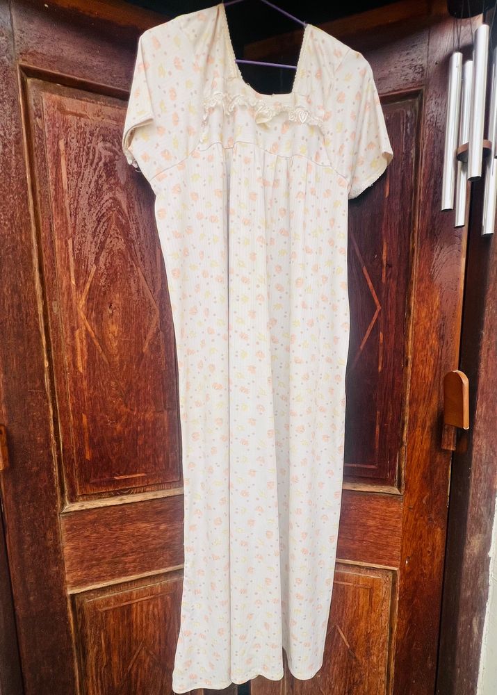 Night wear gown for women