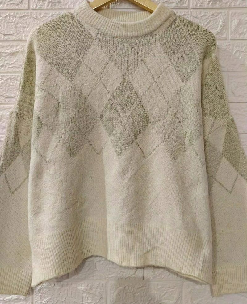 Beige Light Green Sweater