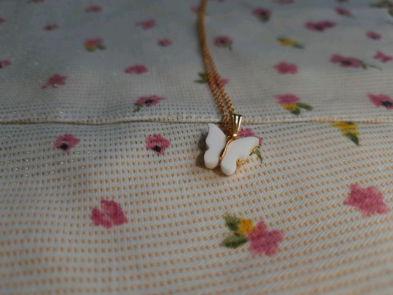 White Butterfly Pendant - Never Used