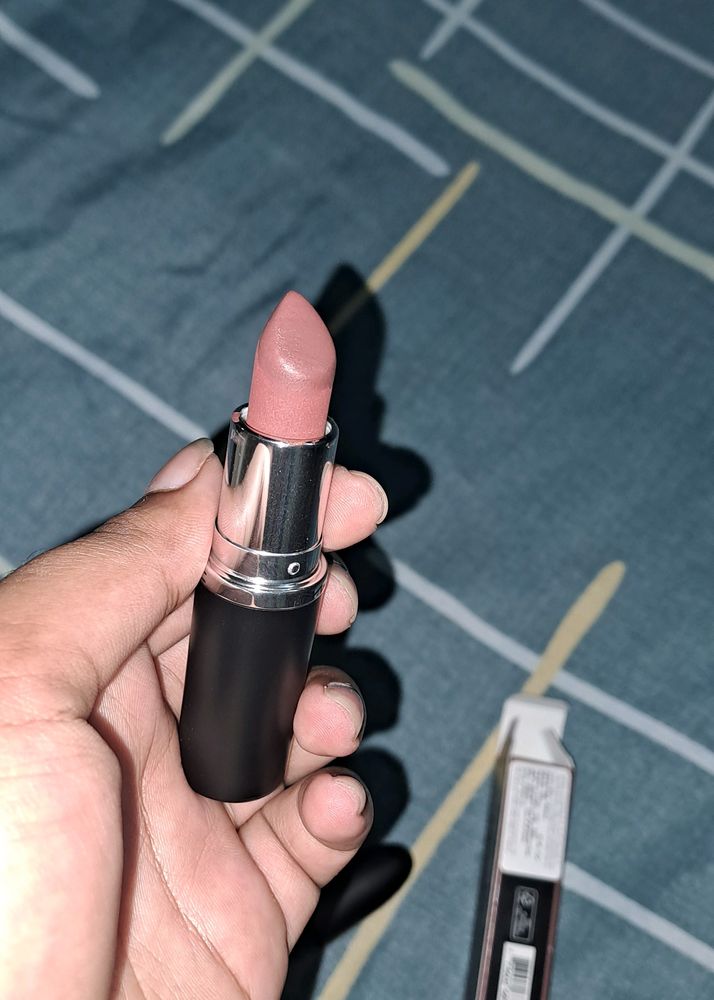 Macximal Lipstick Shade Whirl