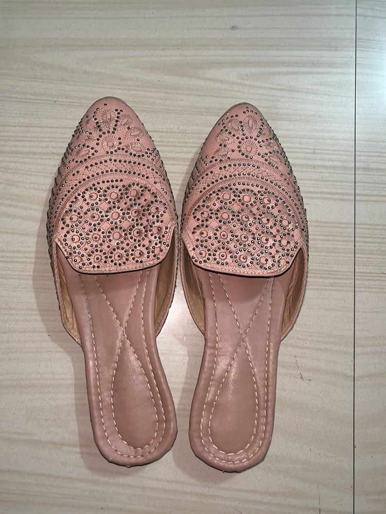 Pink Ethnic Slipper